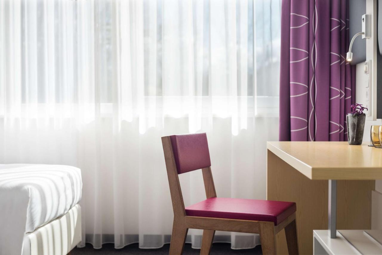 Lindner Hotel Frankfurt Sportpark, Part Of Jdv By Hyatt Frankfurt am Main Exterior photo